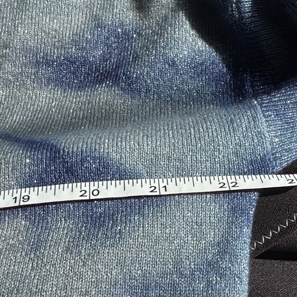 Cashmere Elegant Navy Tie-Dye Long Sleeve Top - Picture 10 of 12